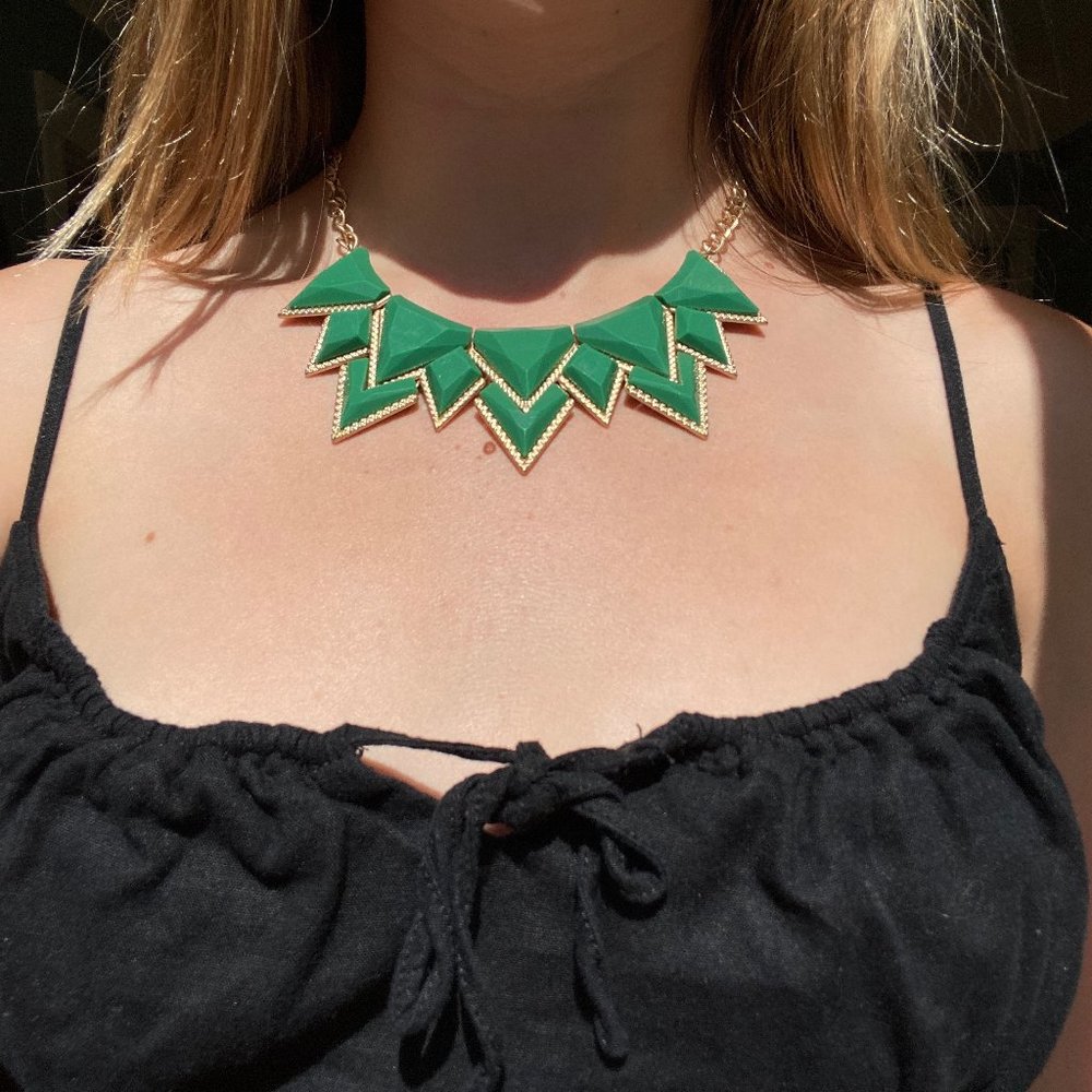 Green triangle statement necklace